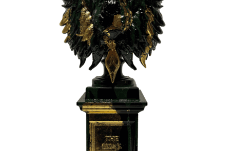 The Lions Attitude - Skulptur - Golden Green - Theodoros Nikolaidis