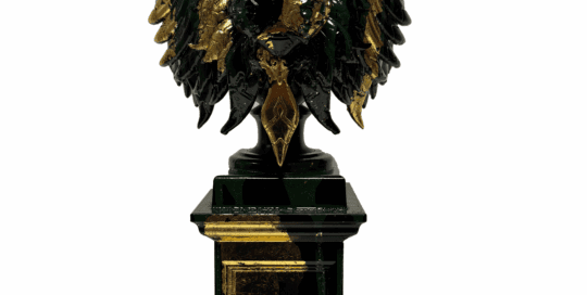 The Lions Attitude - Skulptur - Golden Green - Theodoros Nikolaidis